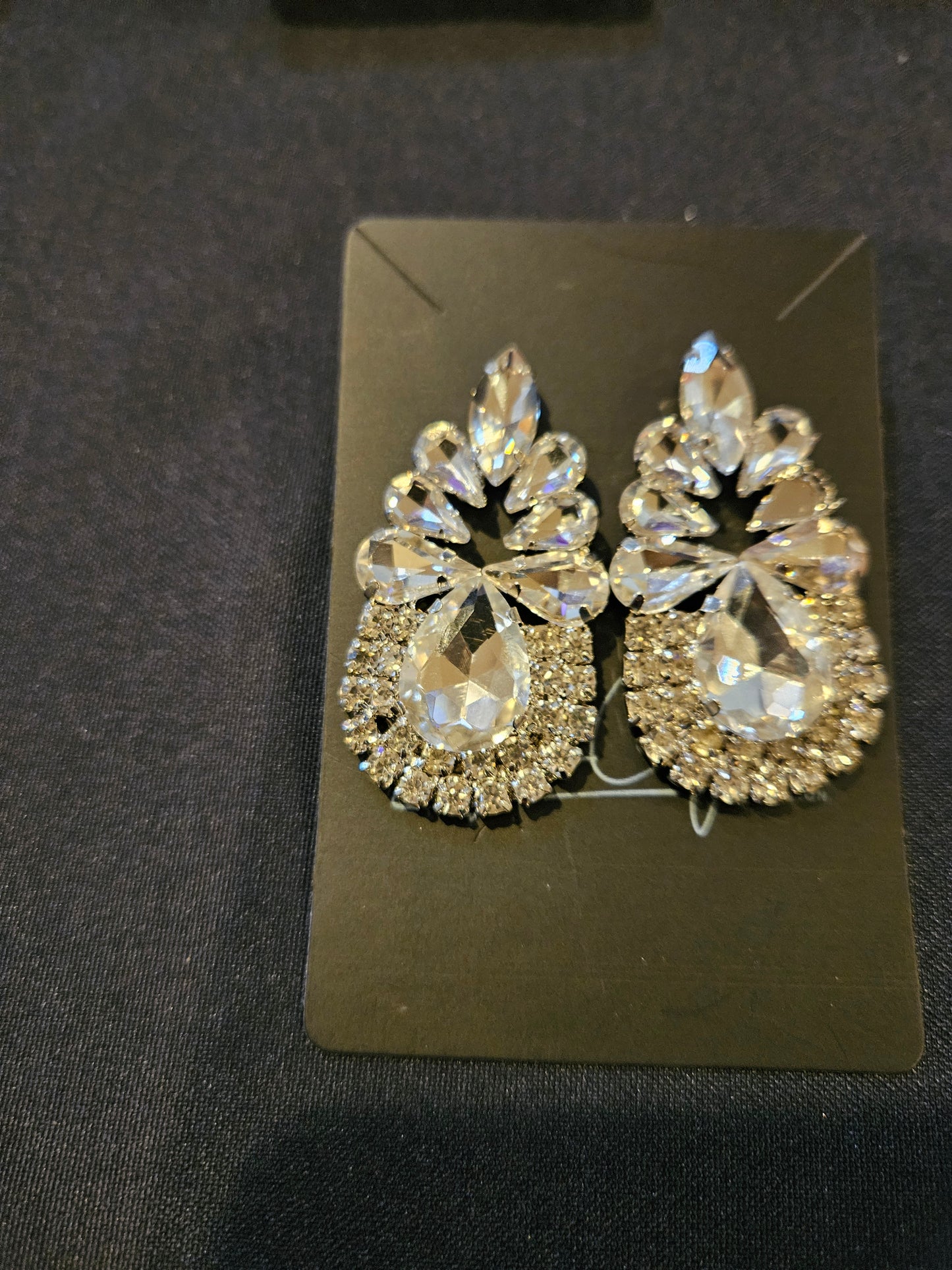 Fine-Apple Earrings