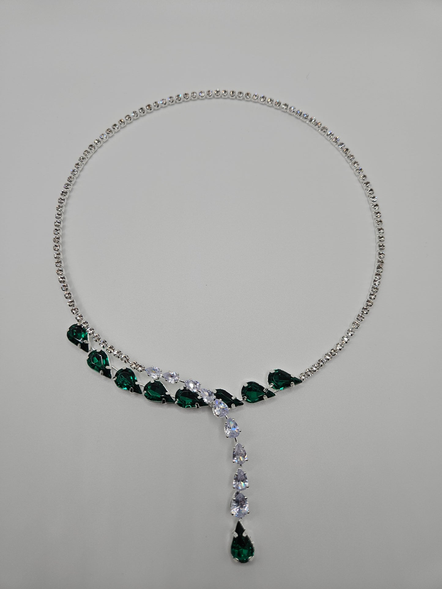 The Elegant Choker
